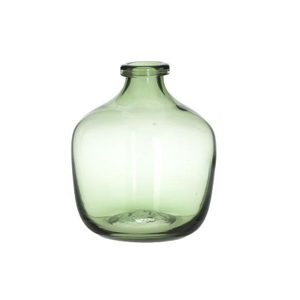 Стъклена ваза зелен цвят Φ17Χ22