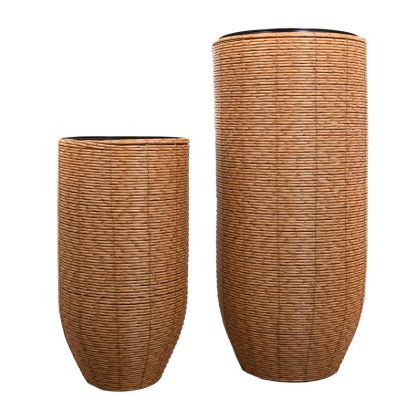 Комплект от 2 плетени вази в кафяв цвят