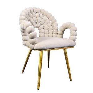 Плюшен стол със златни метални крака кремав цвят 62X59X86
