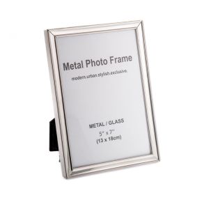 Сребърна метална рамка за снимка 13x18 см