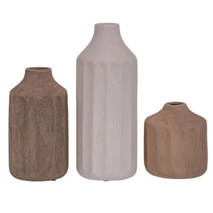 Set of 3 ceramic vases in a variety of colors in a gift box 10x10x24 cm