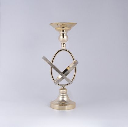МЕТАЛЕН ЗЛАТЕН СВЕЩНИК 19X25СМ