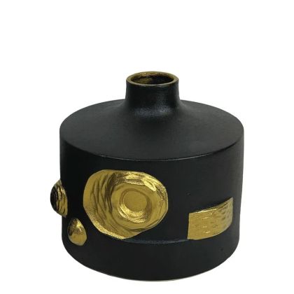 КЕРАМИЧНА ВАЗА, ЧЕРНА, НИСКА СЪС ЗЛАТИСТИ ДОПЪЛНИТЕЛНИ ЧАСТИ - 21,6 см 1/8KIB