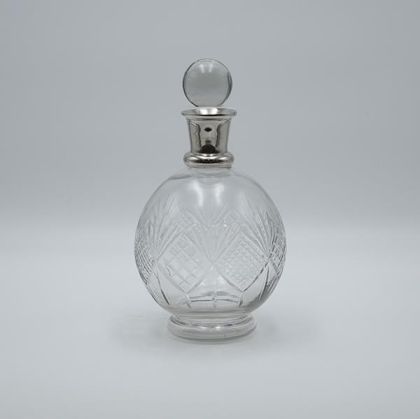 ДЕКАНТЕР СТЪКЛО-МЕТАЛ СРЕБЪРЕН 27.5X13СМ