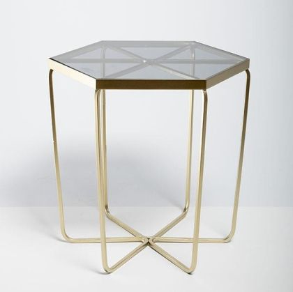 Метална помощна маса със златист стъклен плот 51x44.5x51.5см