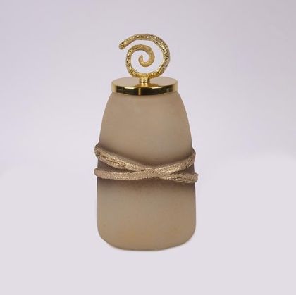 Box with glass lid with metal elements beige-gold 13X13X28CM