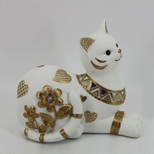 ДЕКОРАТИВНА КОТКА СЪС СЪРЦА И ЦВЕТЯ, БЯЛО И ЗЛАТНО 16x7.5x13.5cm