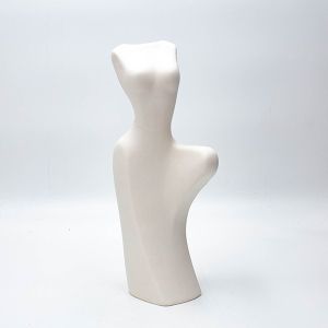 ВАЗА ЖЕНСКА ФИГУРА, КЕРАМИЧНА, БЯЛА, 12.5x8,5x29см