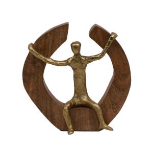 МЕТАЛНА ДЕКОРАТИВНА ФИГУРА SITTING MAN ЗЛАТИСТ ЦВЯТ С ДЪРВЕНА ОСНОВА 18X7X18СМ