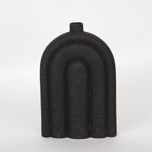 КЕРАМИЧНА ВАЗА ЧЕРНА 19.5X7X29СМ