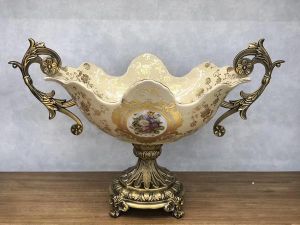 ПОРЦЕЛАНОВ БУРКАН ЗА СЛАДКИ БЕЖОВ - ЗЛАТЕН 52x26x34см