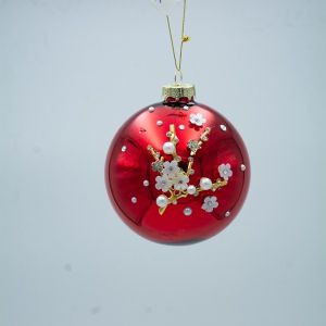 КОЛЕДНА СТЪКЛЕНА ТОПКА, ЧЕРВЕНА, С БЕЛИ 3D ЦВЕТЯ, КОМПЛЕКТ ОТ 4 БРОЯ, 10 см