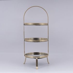 ДЕКОРАТИВНА ПОСТАВКА ЗА ТОРТА 3 ЕТАЖА ОТ ЧЕКЛО СЪС ЗЛАТНИ ДЕТАЙЛИ 20X51СМ