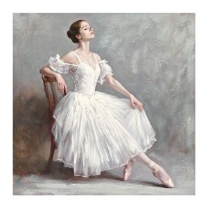 КАРТИНА НА ПЛАТНО РОМАНТИЧНА СИВА БАЛЕРИНА С БЯЛА РОКЛЯ НА СТОЛ 80x80СМ 8/KIB