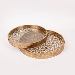 S/2 ПОДНОСИ PS СЪС СТЪКЛО ЗЛАТИСТО 36X36X4СМ / 32X32X4СМ