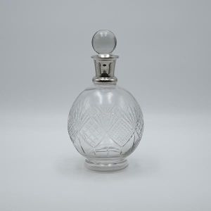 ДЕКАНТЕР СТЪКЛО-МЕТАЛ СРЕБЪРЕН 27.5X13СМ