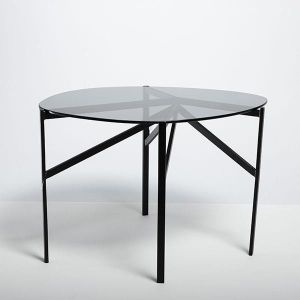 Метална маса черна - стъклен плот 70.5x52x45см
