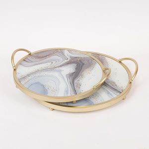 МЕТАЛНИ ПОДНОСИ S/2 С ЕФЕКТ НА СТЪКЛЕН МРАМОР - ЗЛАТНА 35X35X6СМ / 30X30X6СМ