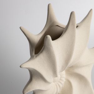 Ceramic vase shell beige 23x8x25.5cm