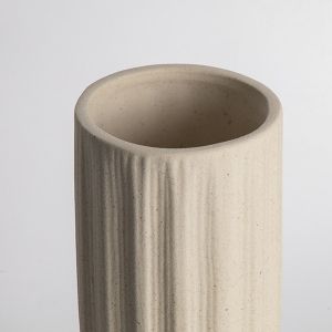 Ceramic vase beige 9x8.7x23.8cm