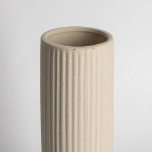 Ceramic vase beige 9x8.7x25.5cm