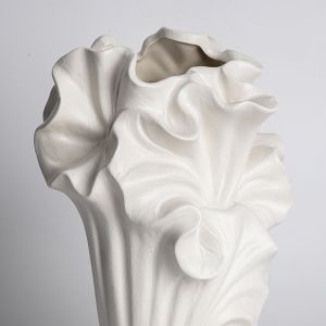Ceramic vase white 16.2x14.5x24.5cm
