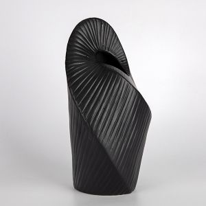 Ceramic vase black 12.5x11.7x23.5cm