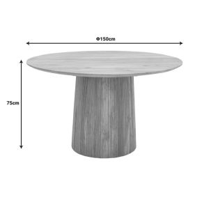 Table made of solid tropical acacia wood in a natural shade D150x75cm