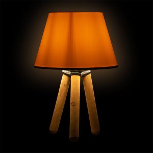 Table lamp