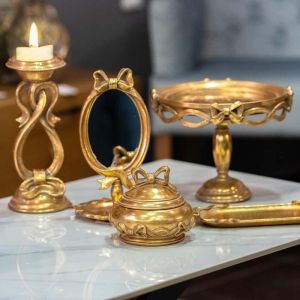 Поднос с огледало 23117 златист цвят 25.5x20см