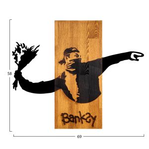 Стенна декорация Banksy Hm4757-метал в черно дърво 69x3 (дебелина)x58hсм.