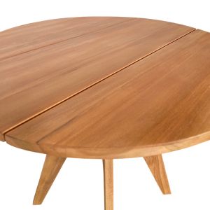 Cadrada table made of teak wood in a natural shade, dimensions 80x76 cm